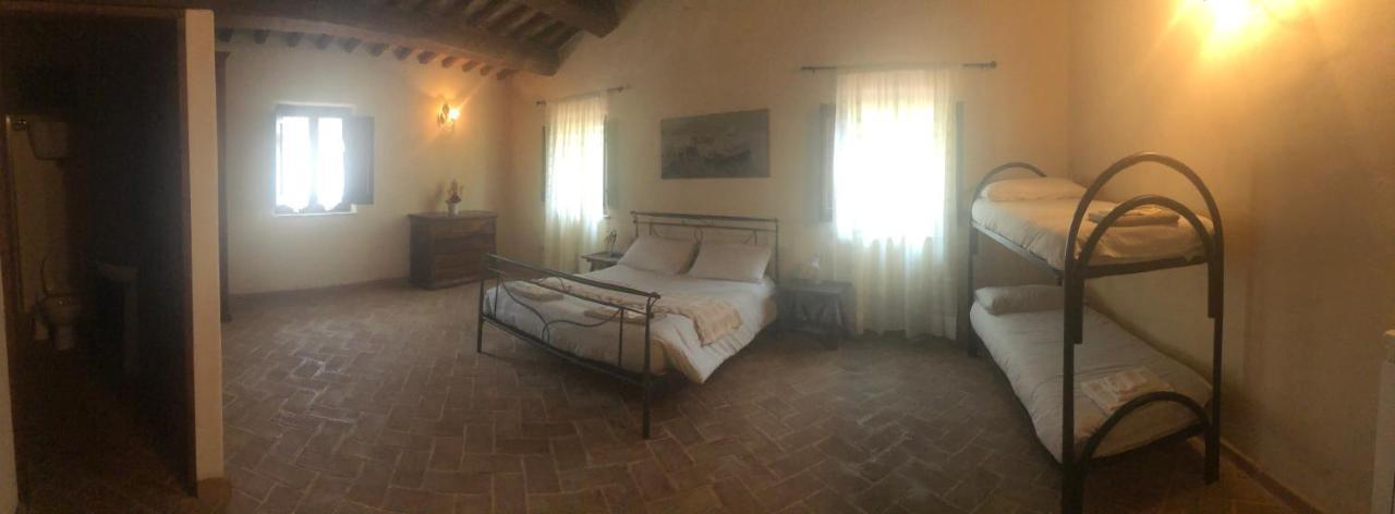 Agriturismo Il Covo Del Solengo Valtopina Exterior photo