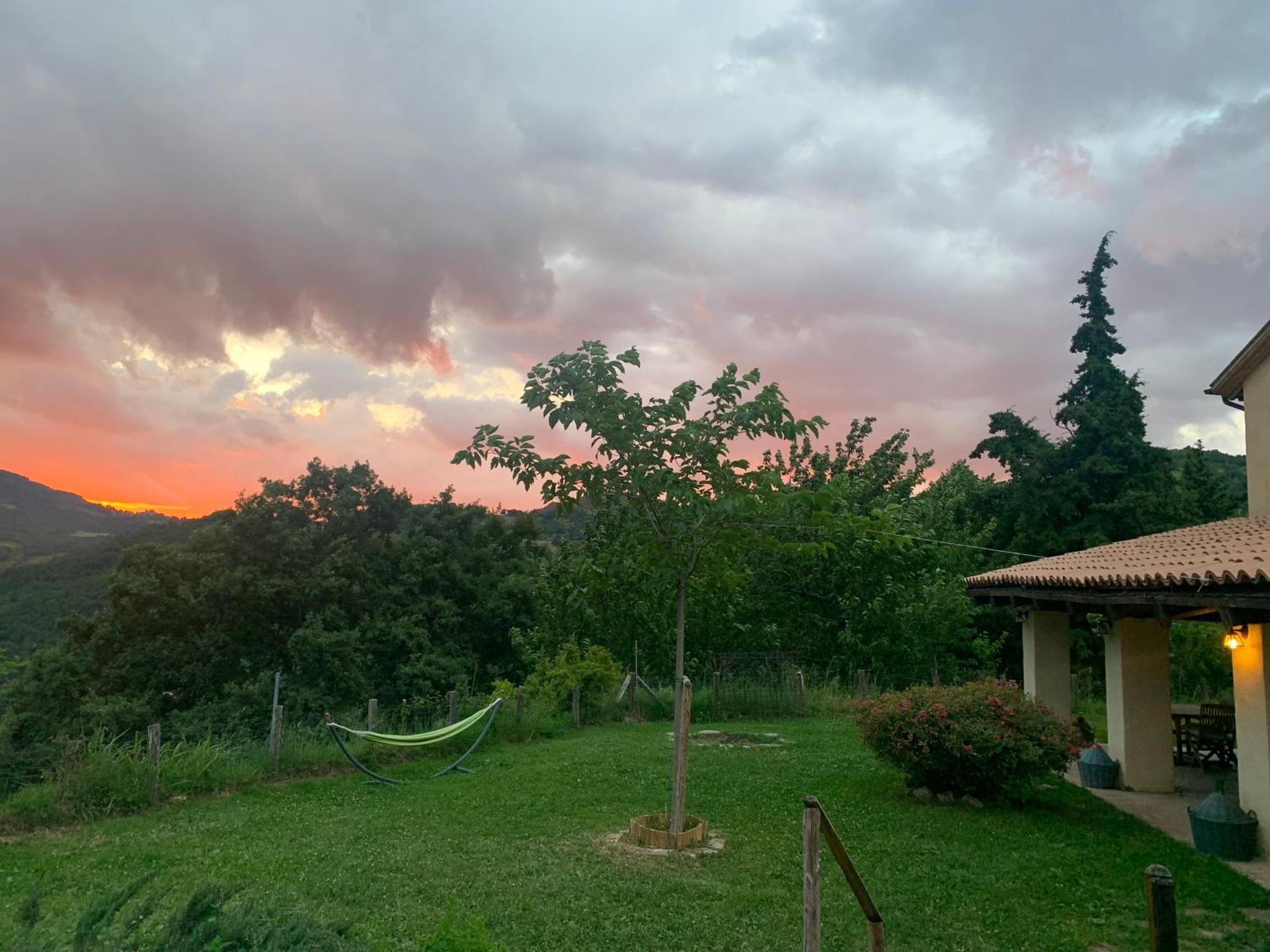 Agriturismo Il Covo Del Solengo Valtopina Exterior photo